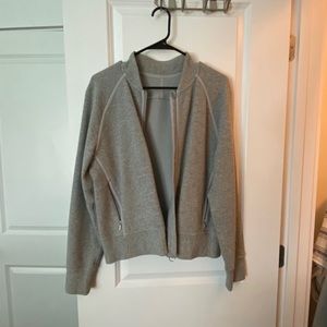 Lululemon On repeat bomber